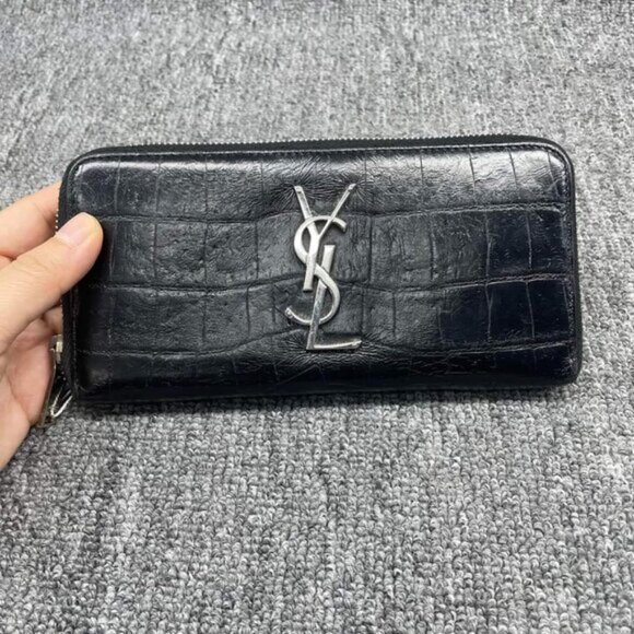 YSL Yves Saint Laurent Zippy Black Wallet lux340-100125 - Picture 1 of 9